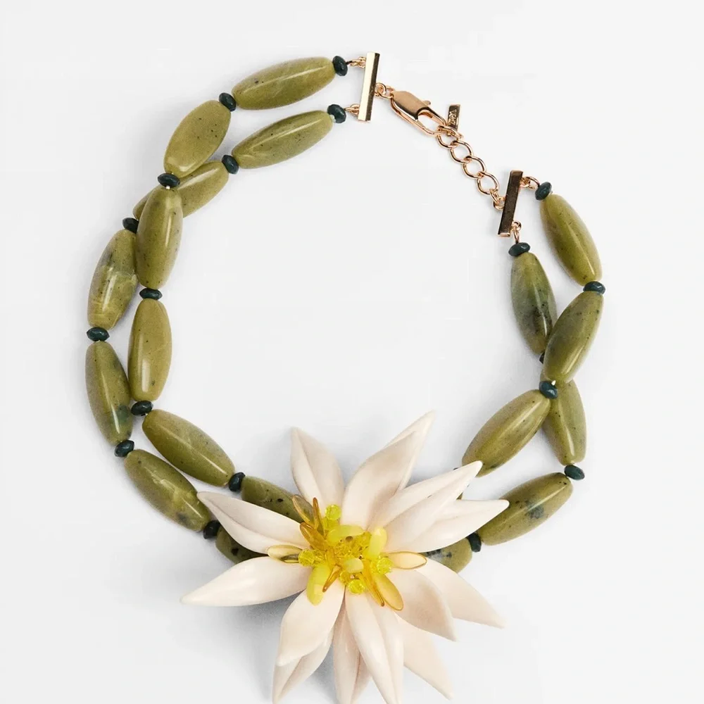 Zara flower bead choker necklace and bracelet - Picture 4 of 7